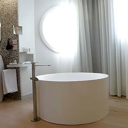 Astrea Wellness &