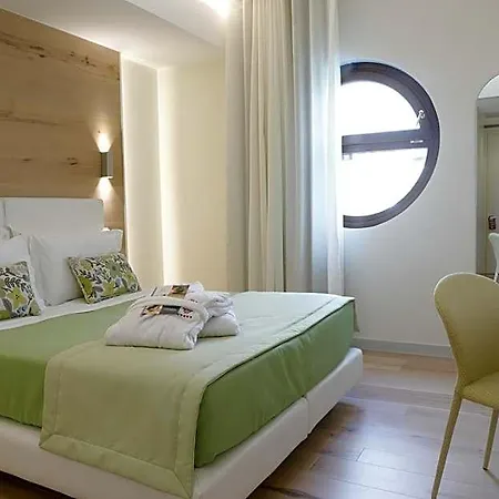 Astrea Wellness & Hotel 5*