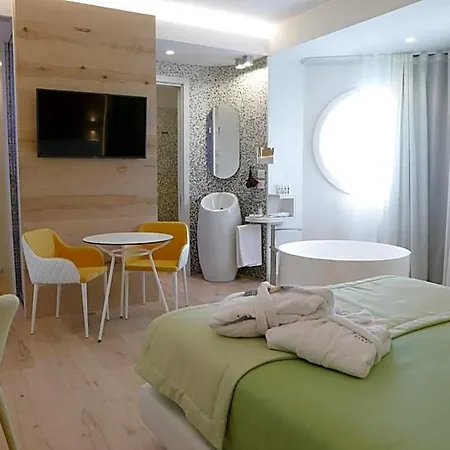 Hotel Astrea Wellness & Altavilla Silentina