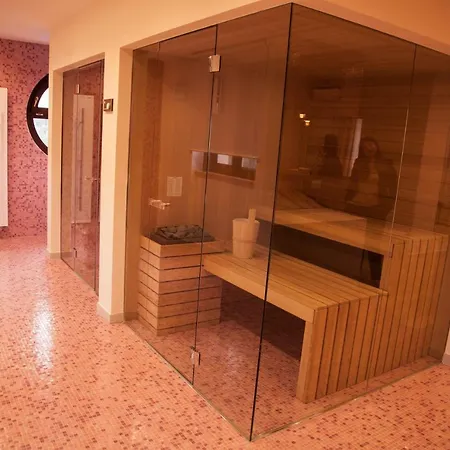 Astrea Wellness & 5*