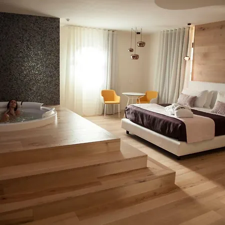 Отель Astrea Wellness &