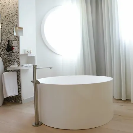 Astrea Wellness & Hotel 5*