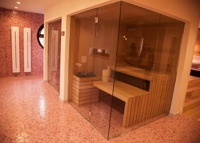 Astrea Wellness & 5*