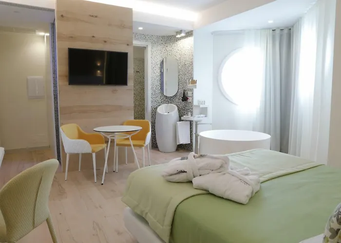 Hotel Astrea Wellness & Altavilla Silentina